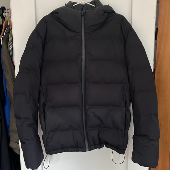 Uniqlo Black Seamless Parka - Picture 1 of 9